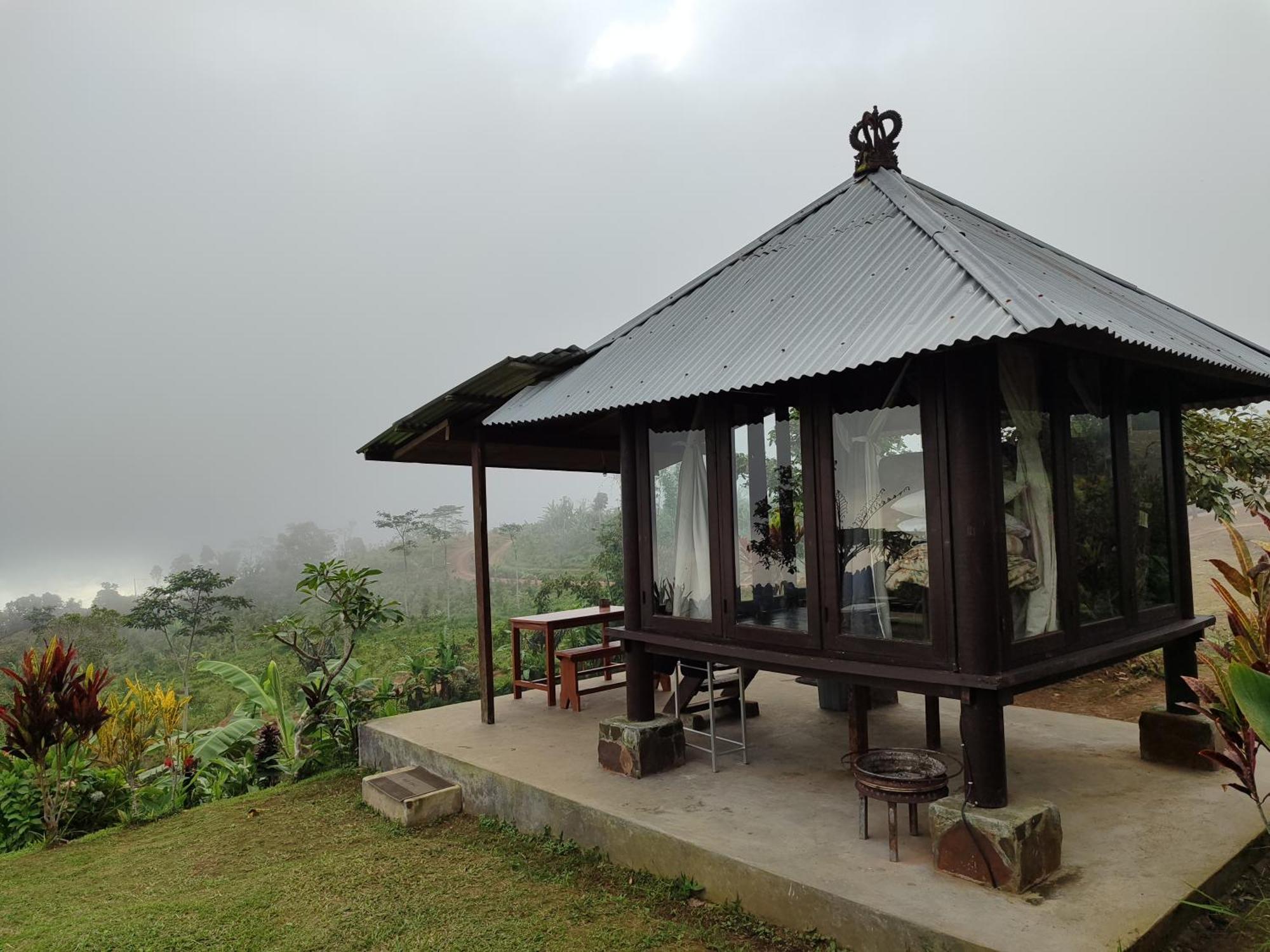Bugo Camp Glamping & Natural Activity Munduk Extérieur photo